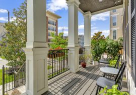 609 Front Porch